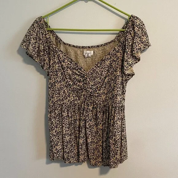 Japna Smocked V-neck Top - NWOT - Picture 1 of 3